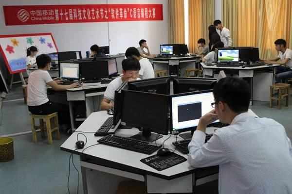 大學“單身率”最高的4個專業 男女比例失調，校園愛情去哪兒了？